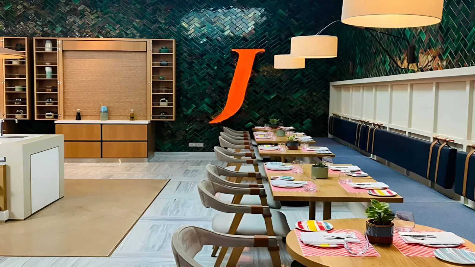 DLF The Camellias Apartments in sector 42  Gurgaon-Juice-Bar